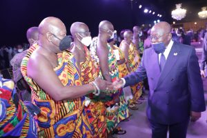 27. President Akufo-Addo exchnaging pleasantries with Nene Sakitey (left), President of the Eastern Regional House of Chiefs