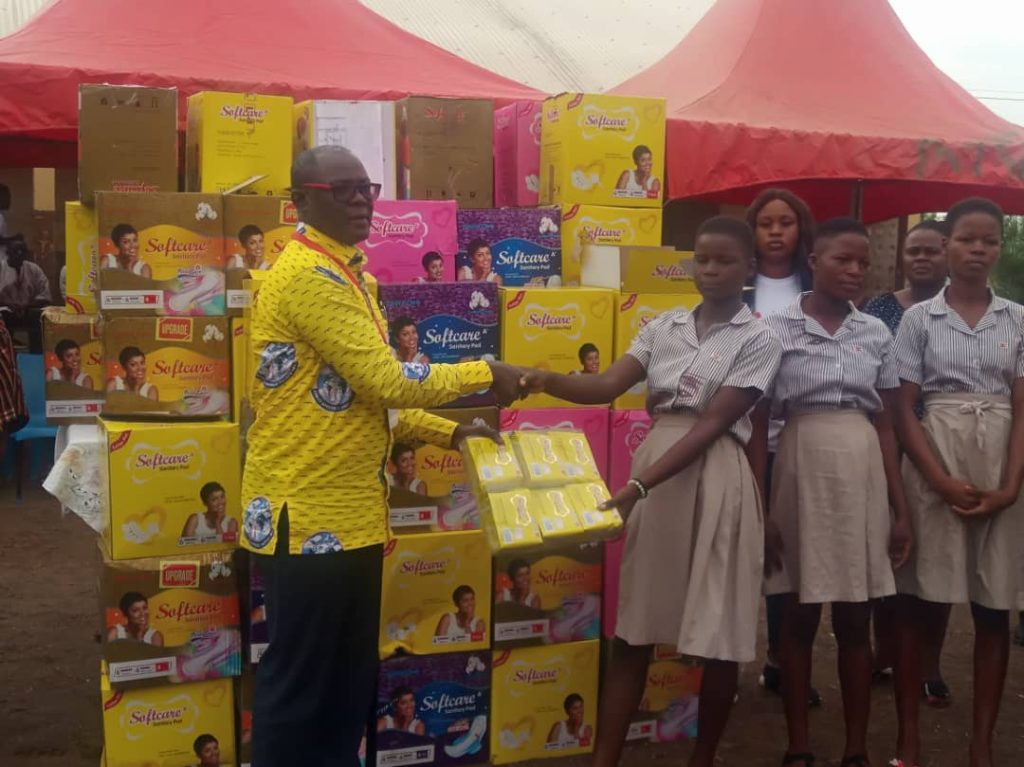 Lawra Assembly of CACI and Period Mate distribute free sanitary pads to teenage girls