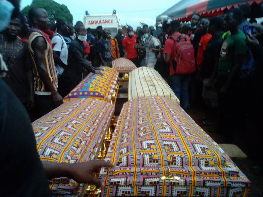 Six Pupils killed in accident laid to rest