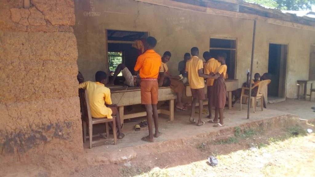 Teacher shortage at Santrokofi Gbordome LA JHS, Guan District