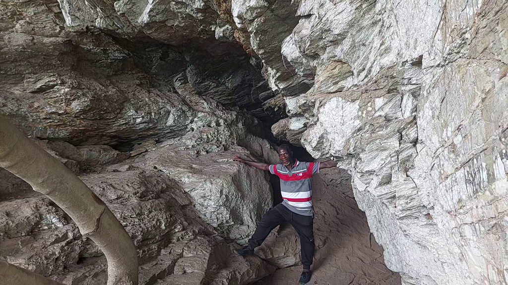 Know Volta Region; Leopard Cave tour