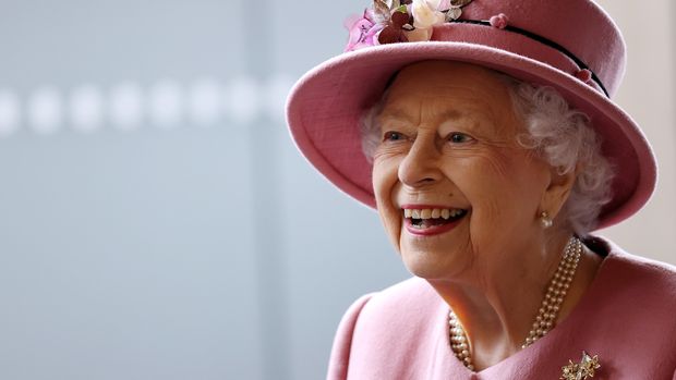 Tributes continue to pour in following passing of Queen Elizabeth II