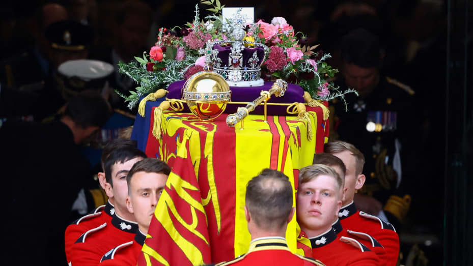 Queen’s funeral: Elizabeth II laid to rest alongside husband, royal family announces