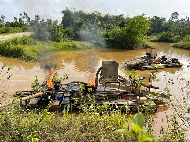 Illegal mining along River Offin: Assembly member, 4 others arrested; 300 Chanfans destroyed