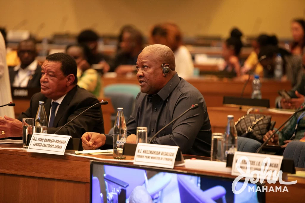 John Mahama shares experience with participants at African Youth Summit 