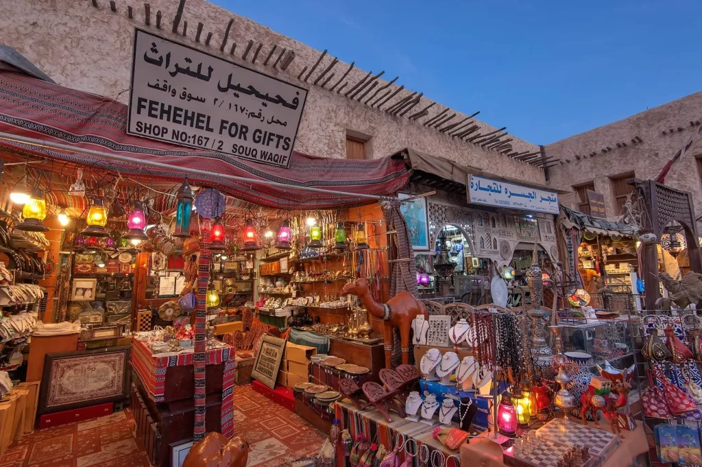 Standing Market in Doha