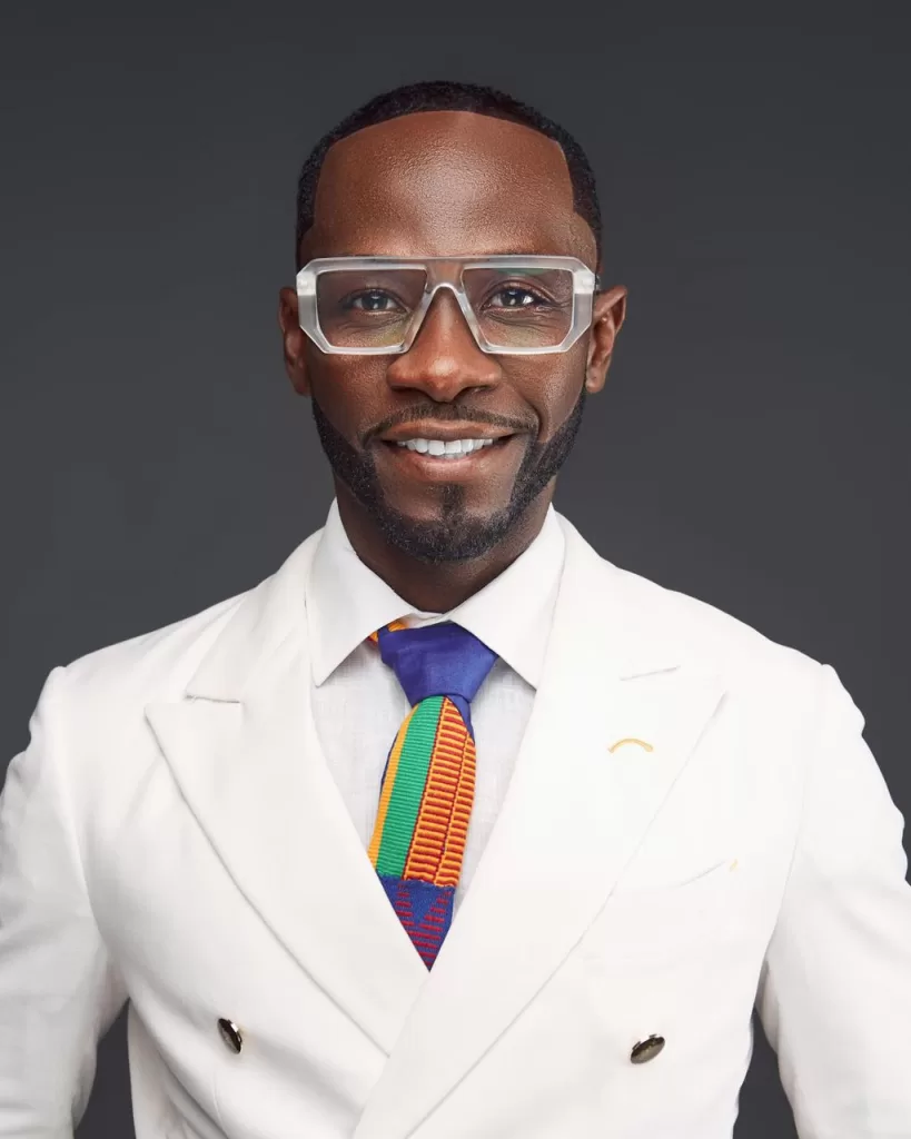 Highlife artiste of the year must be given 100,000 cedis- Okyeame Kwame