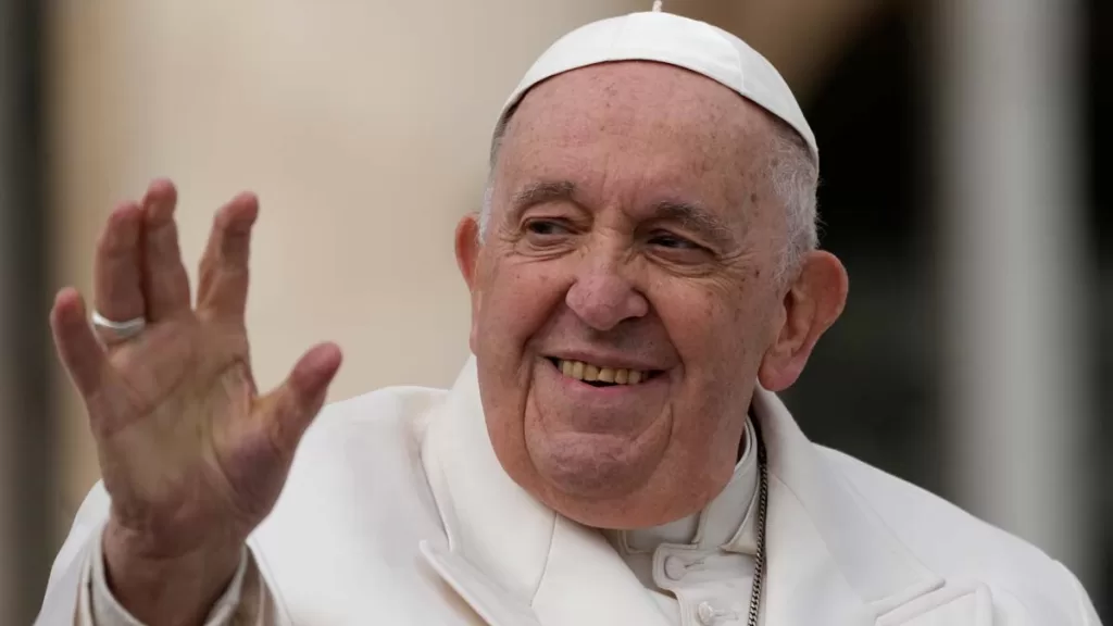 Pope Francis, 86, to have abdominal surgery