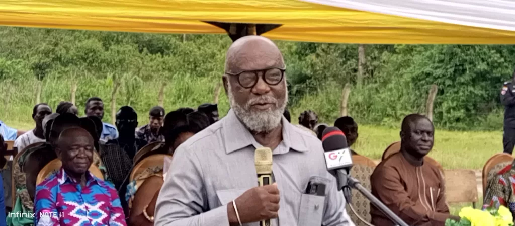 Prof. Kwame Karikari challenges Banka Community Day SHS to achieve Grade 'A' status