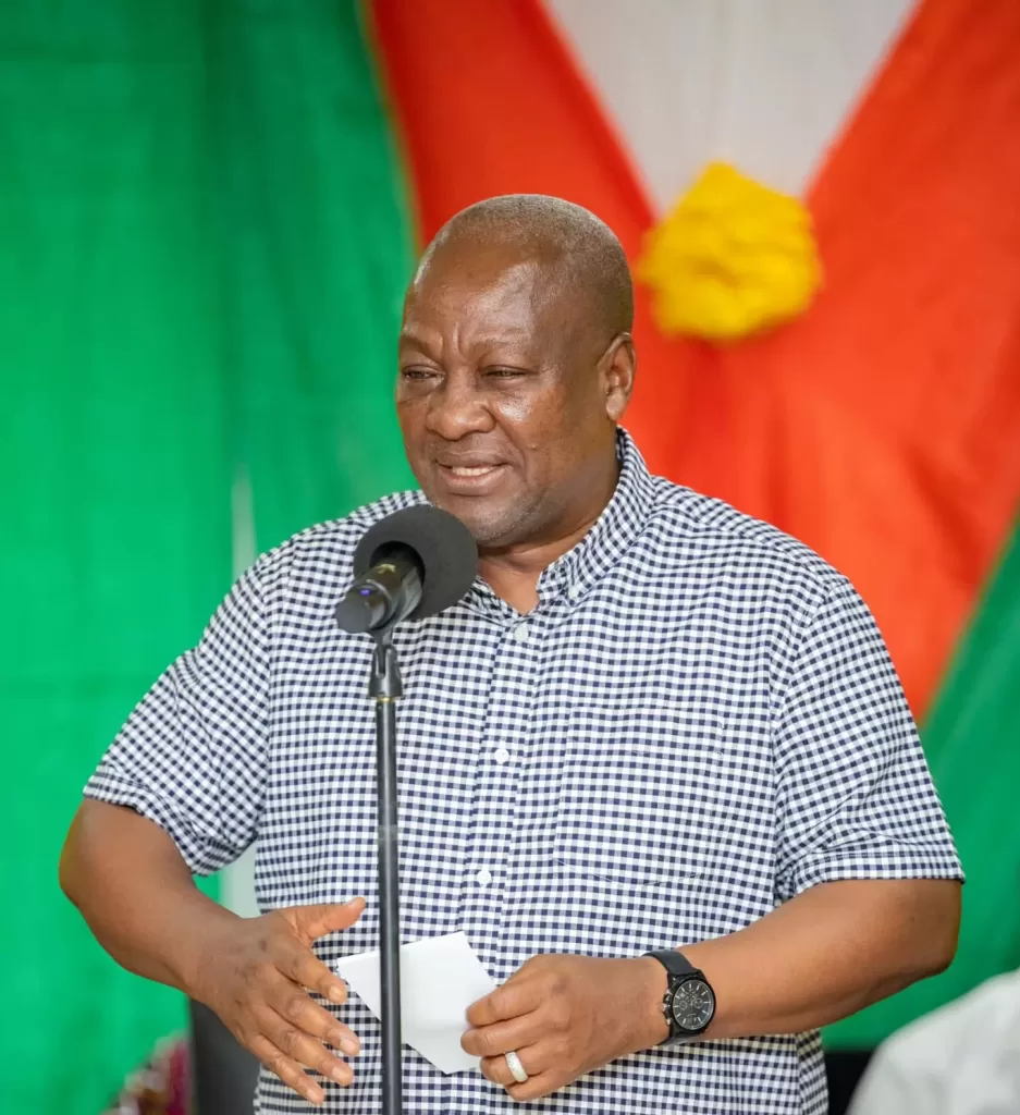 Mahama takes BuildingGhanaTour to Ahafo region