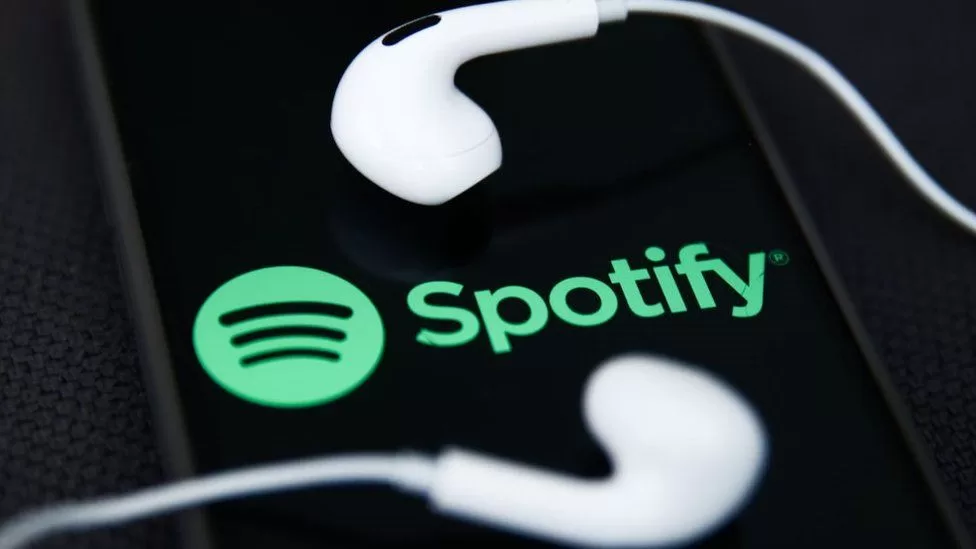 Spotify attacks Apple's 'outrageous' 27% commission