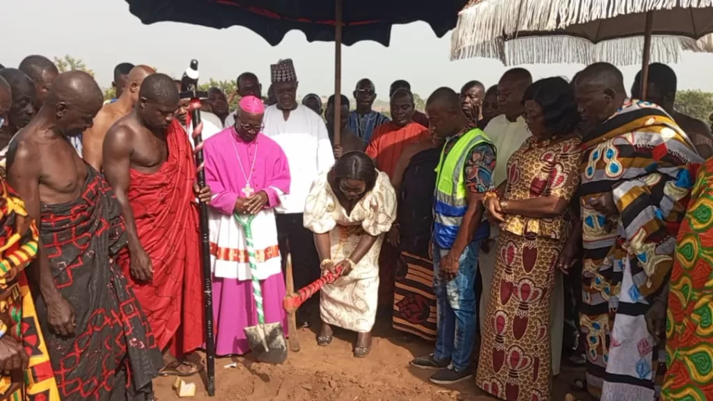 Sod-cutting for construction of College of Education for people of Tuobodom