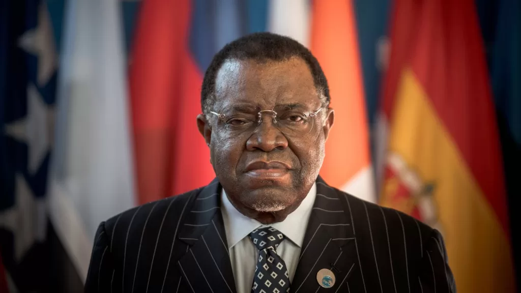 Hage Geingob: Namibia's president dies aged 82