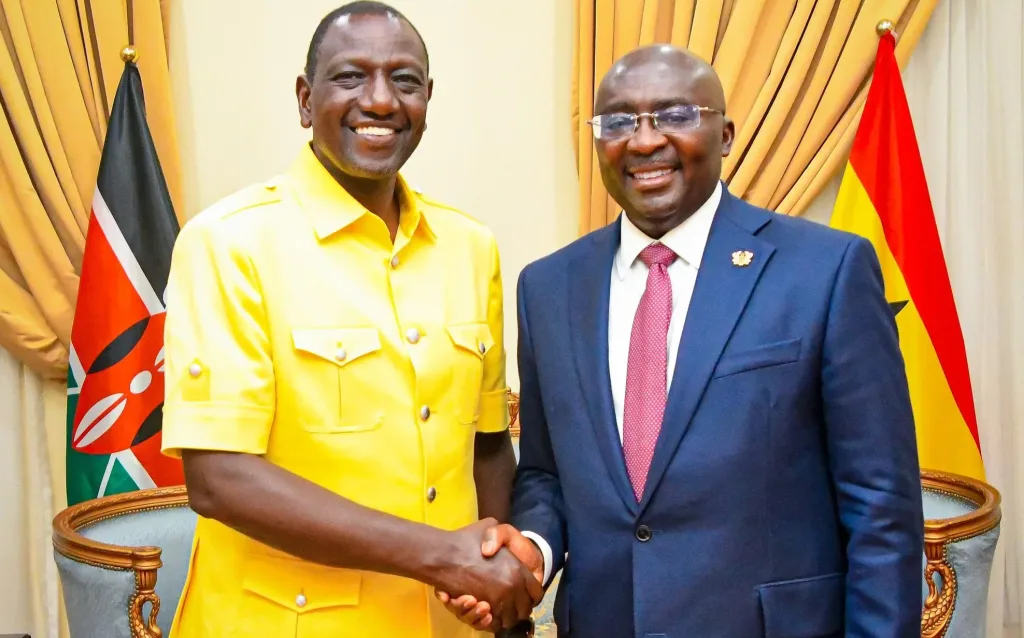 Vice President Bawumia welcomes Kenyan President William Ruto to Accra