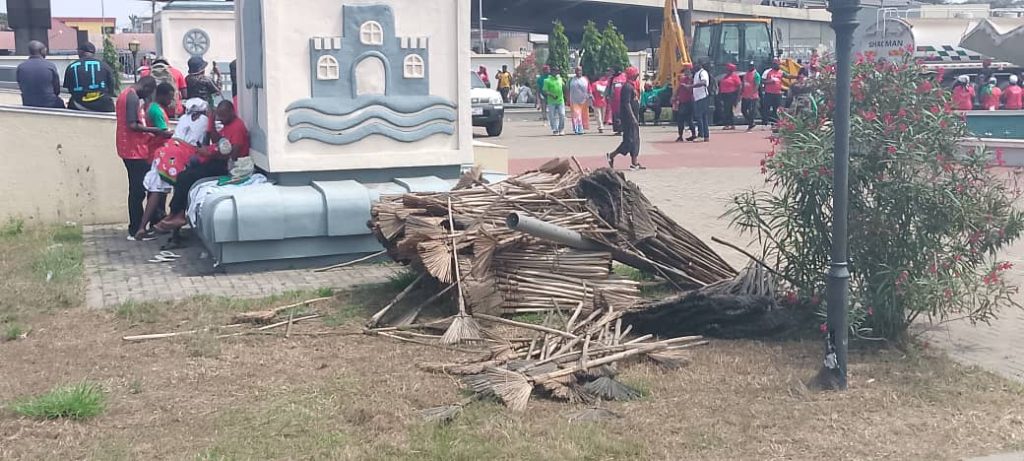 Korle Klottey Assembly turns Kwame Nkrumah Fountain into refuse dump