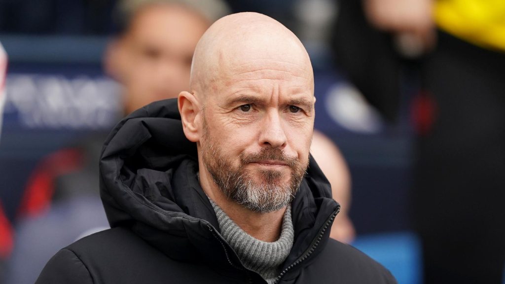 Manchester United dismiss Erik Ten Hag