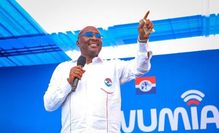 Dr Bawumia visits Northern Region; holds discussions with Kumbungu Naa