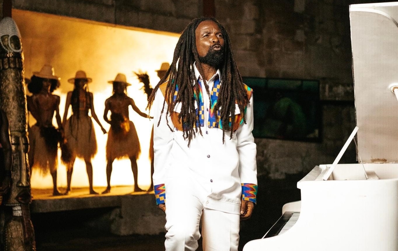 rocky dawuni